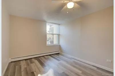 2231 S Vaughn Way #201B, Aurora, CO 80014 - Photo 10