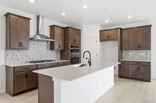 8784 Whiteclover St, Littleton, CO 80125 - Photo 2