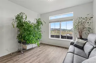 4403 N Picadilly Ct, Aurora, CO 80019 - Photo 8