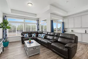 4403 N Picadilly Ct, Aurora, CO 80019 - Photo 4