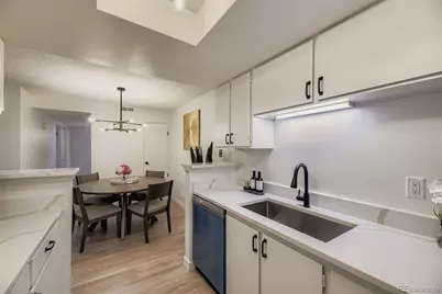 1870 S Pitkin Circle #B, Aurora, CO 80017 - Photo 10