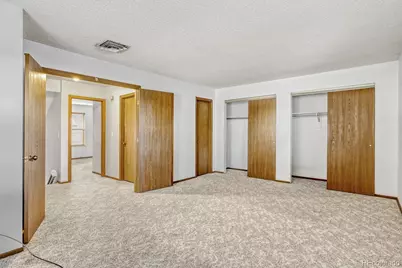 15455 E Louisiana Avenue, Aurora, CO 80017 - Photo 12