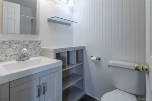 9957 Croke Dr, Denver, CO 80260 - Photo 18