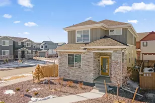 21041 E 63rd Dr, Aurora, CO 80019 - Photo 2