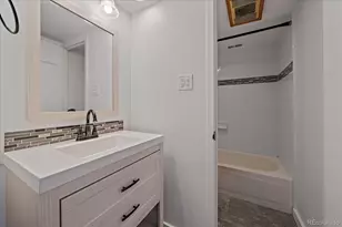 888 N Logan Street, Denver, CO 80203 - Photo 4