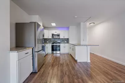 888 N Logan Street #4F, Denver, CO 80203 - Photo 8