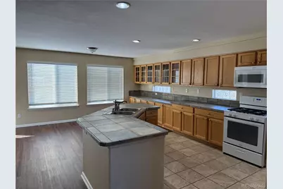 4892 Waldenwood Drive, Highlands Ranch, CO 80130 - Photo 4