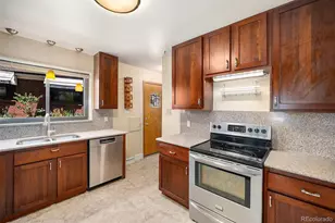 2064 Ironton St, Aurora, CO 80010 - Photo 4