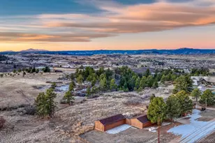 271 N Ridge Rd, Castle Rock, CO 80104 - Photo 2