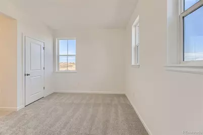 5572 Stone Harbor Drive, Elizabeth, CO 80107 - Photo 12