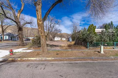 301 Macon Avenue, Canon City, CO 81212 - Photo 2