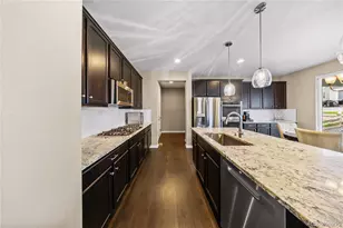27746 E Frost Pl, Aurora, CO 80016 - Photo 8