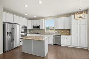 10459 Wagon Box Cir, Littleton, CO 80130 - Photo 6