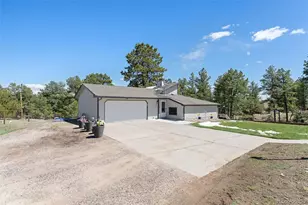 1851 Buttercup Rd, Elizabeth, CO 80107 - Photo 2