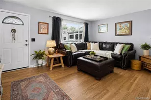 1092 S Iris St, Lakewood, CO 80226 - Photo 2