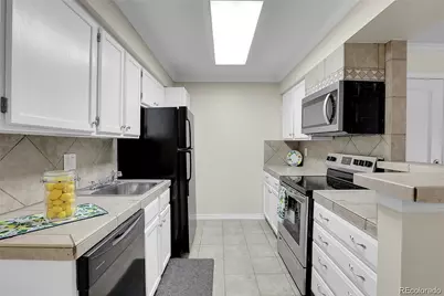 10150 E Virginia Avenue #17-105, Denver, CO 80247 - Photo 8