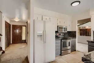5889 W Fair Dr, Littleton, CO 80123 - Photo 10