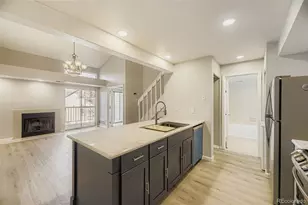 2575 S Syracuse Way, Denver, CO 80231 - Photo 8
