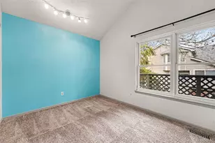 10289 Halleys Way, Littleton, CO 80125 - Photo 16