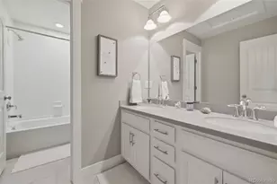 8023 S Eaton Park Ct, Aurora, CO 80016 - Photo 20