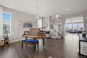 8023 S Eaton Park Ct, Aurora, CO 80016 - Photo 2