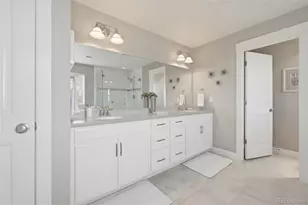 8023 S Eaton Park Ct, Aurora, CO 80016 - Photo 14