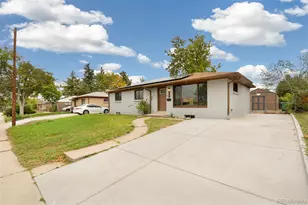 556 Empire St, Aurora, CO 80010 - Photo 2