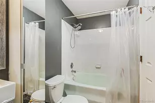 6776 S Ivy St, Centennial, CO 80112 - Photo 20