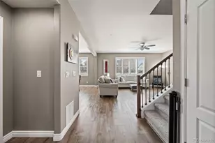 25084 E Pinewood Pl, Aurora, CO 80016 - Photo 8