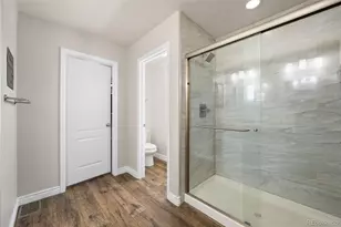 25084 E Pinewood Pl, Aurora, CO 80016 - Photo 24