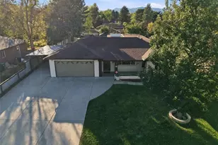 4145 Ammons St, Wheat Ridge, CO 80033 - Photo 2