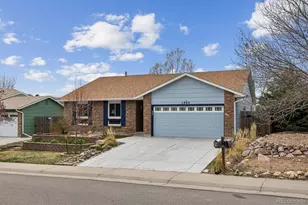 1909 Sandhurst Dr, Castle Rock, CO 80104 - Photo 2