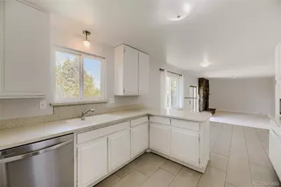 1393 E Easter Circle, Centennial, CO 80122 - Photo 12