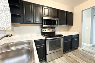 1852 E 99th Ave, Thornton, CO 80229 - Photo 8