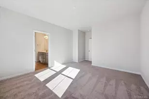 4709 N Valdai Ct, Aurora, CO 80019 - Photo 10