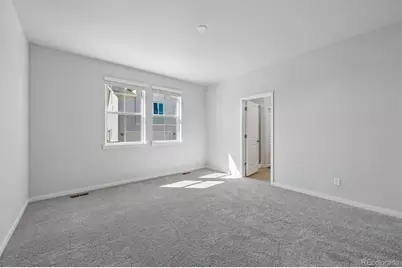 4709 N Valdai Court, Aurora, CO 80019 - Photo 14