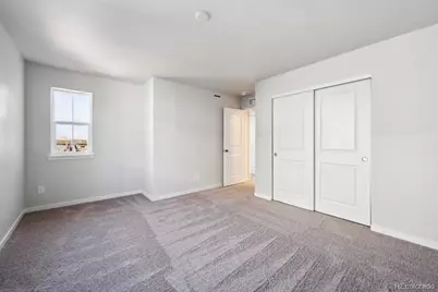 4709 N Valdai Court, Aurora, CO 80019 - Photo 18