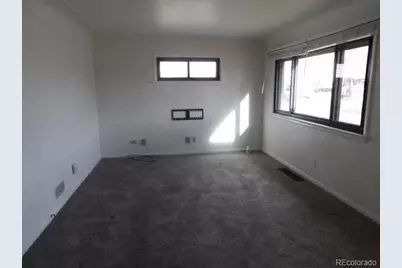 2209 Macon Street, Aurora, CO 80010 - Photo 8