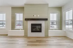 8902 S Riviera Way, Aurora, CO 80016 - Photo 10