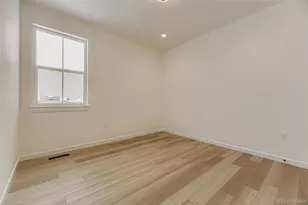 8902 S Riviera Way, Aurora, CO 80016 - Photo 24