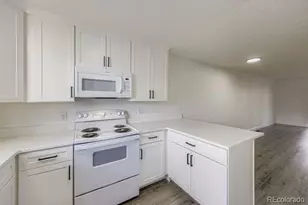 8678 Decatur St, Westminster, CO 80031 - Photo 10