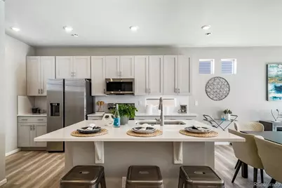 10052 Salem Court, Commerce City, CO 80022 - Photo 2