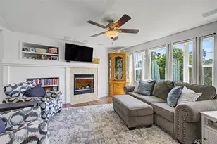 21965 E Irish Dr, Aurora, CO 80016 - Photo 8