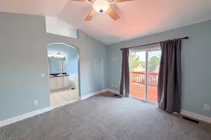 9624 Crosspointe Dr, Littleton, CO 80130 - Photo 4