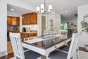 7589 S Cove Cir, Centennial, CO 80122 - Photo 6