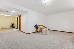 7589 S Cove Cir, Centennial, CO 80122 - Photo 20