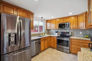 7589 S Cove Cir, Centennial, CO 80122 - Photo 8