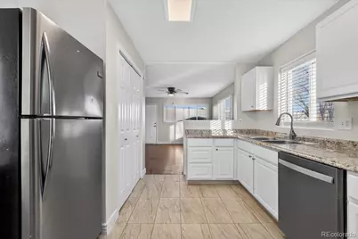 69 Del Mar Circle, Aurora, CO 80011 - Photo 10