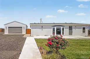 325 E Kipp Ave, Keenesburg, CO 80643 - Photo 2