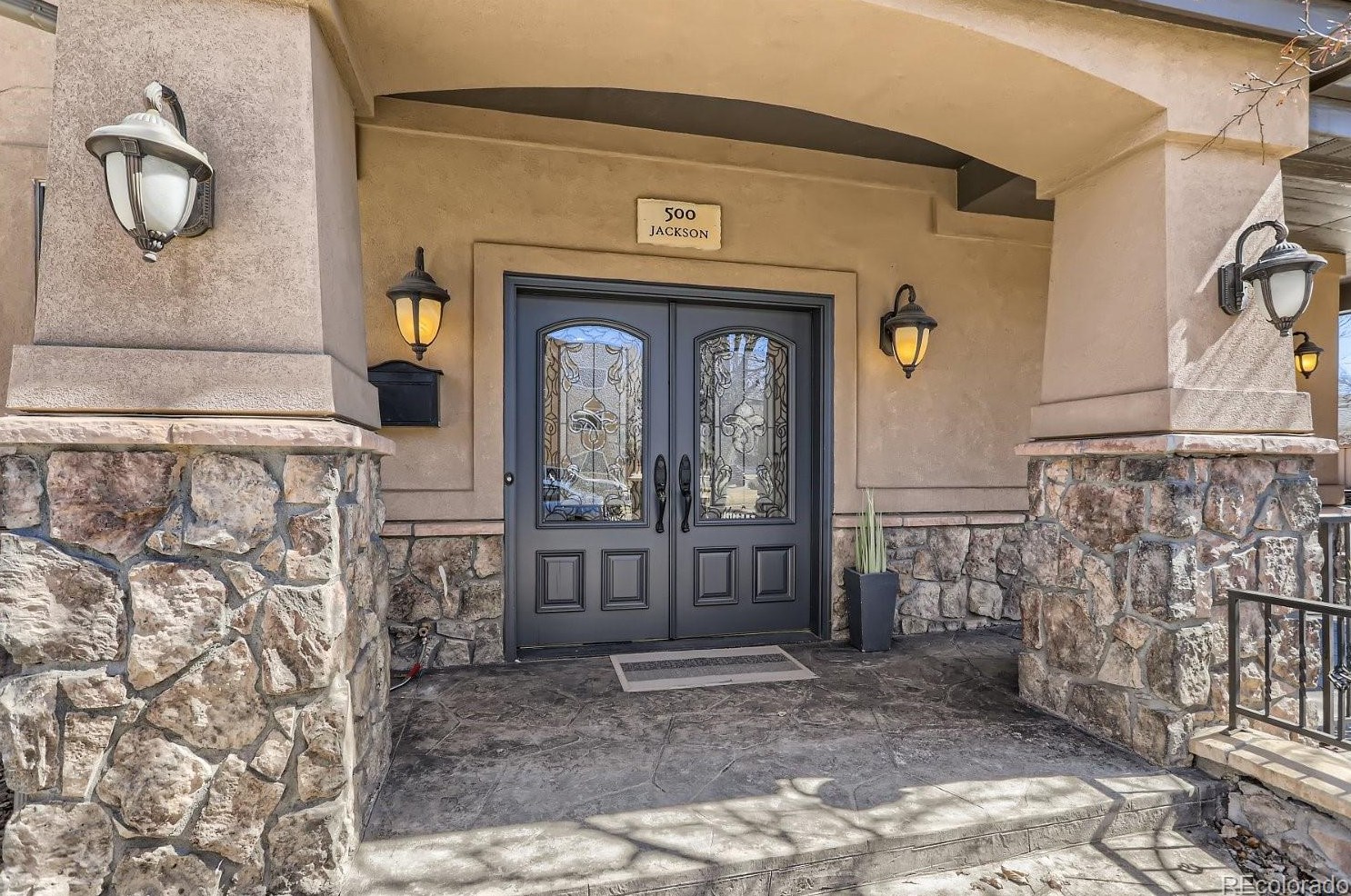 500 Jackson St, Denver, CO 80206